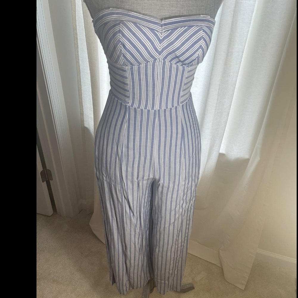 Strapless blue and white striped romper.